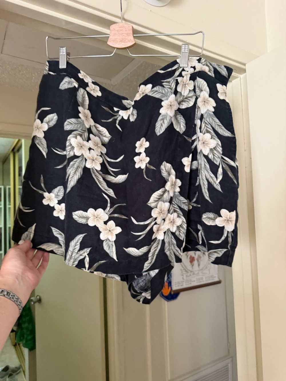 Lands' End Navy Skort with Cream Floral Print